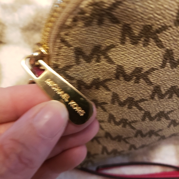 SOLD-Michael Kors Raspberry Tan Crossbody - Picture 5 of 9